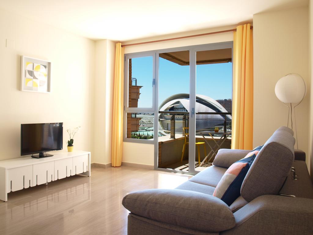 Ferienwohnung Apartup Yellow Opera View Valencia Zimmer foto
